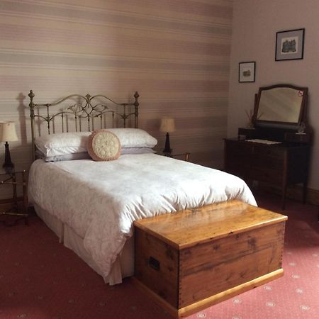 Old Bank House Bed & Breakfast Peterhead Exterior photo
